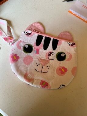 Kids Hello  Kitty Face Wristlet Pouch with Wrist Strap